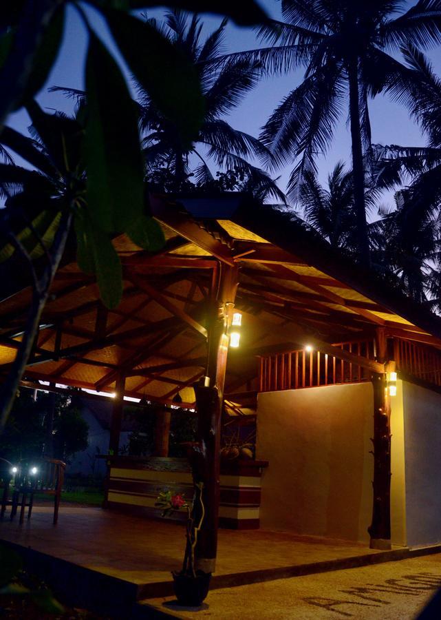Amigos Bungalows Gili Meno Esterno foto